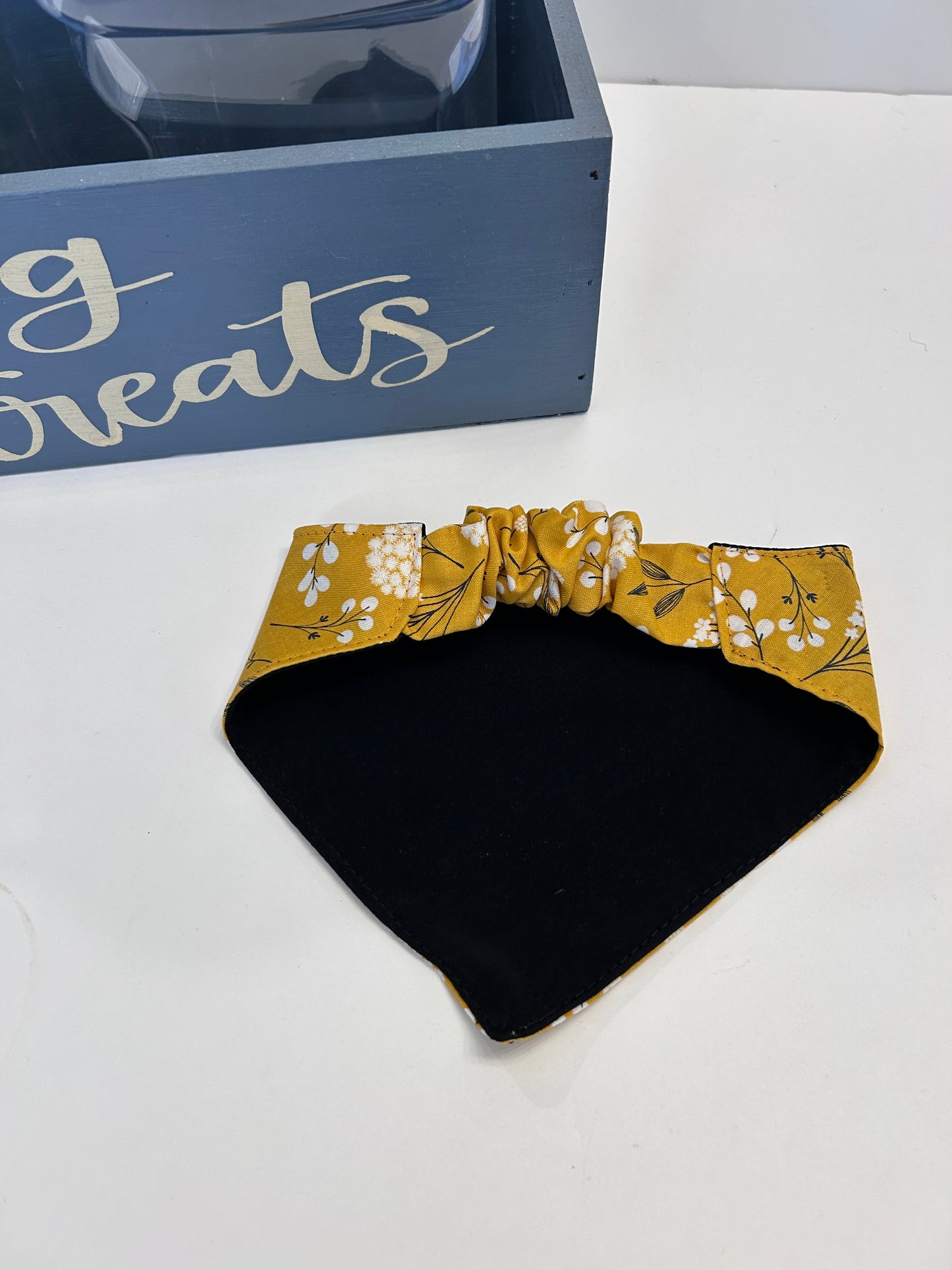 Wildflower & Pale Yellow Slip-On Pet Scrunchie