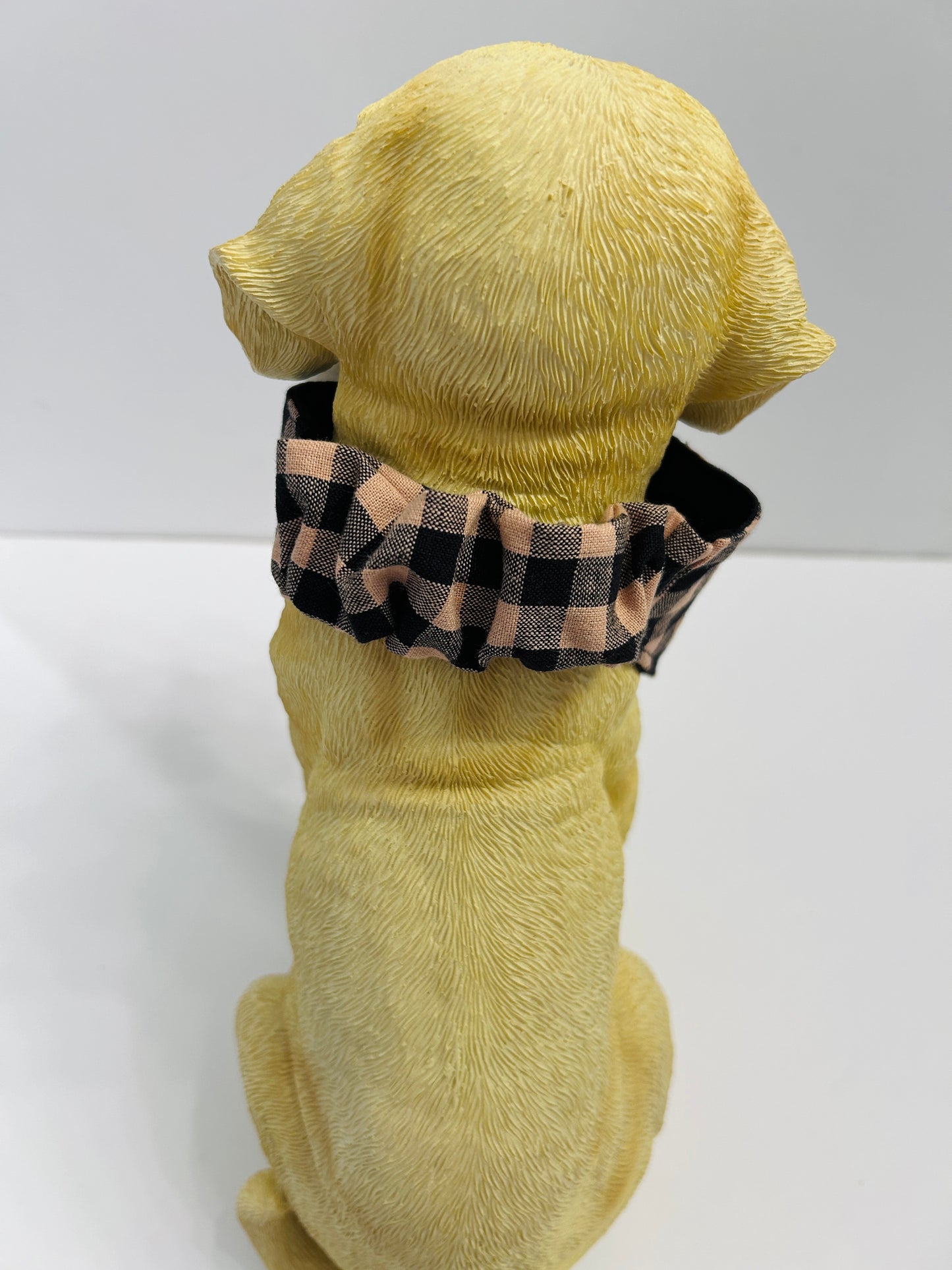 🐾 Cozy & Reversible Scrunchie Dog Bandana - Black & Tan Buffalo Plaid