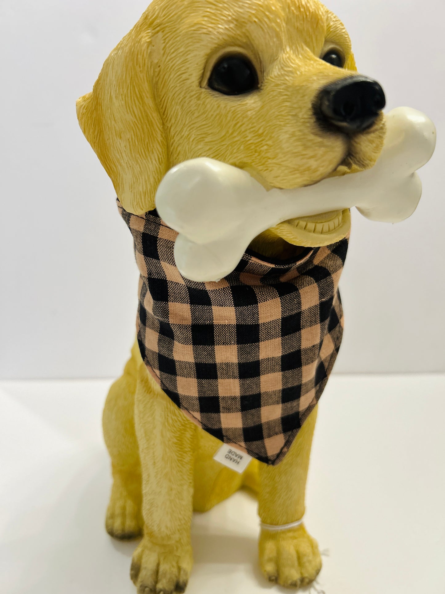 🐾 Cozy & Reversible Scrunchie Dog Bandana - Black & Tan Buffalo Plaid