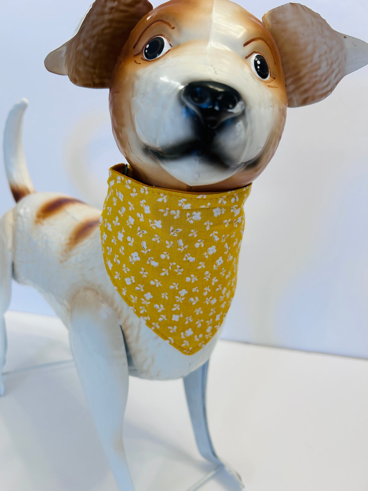 Pale Yellow Floral Slip-On Pet Scrunchie