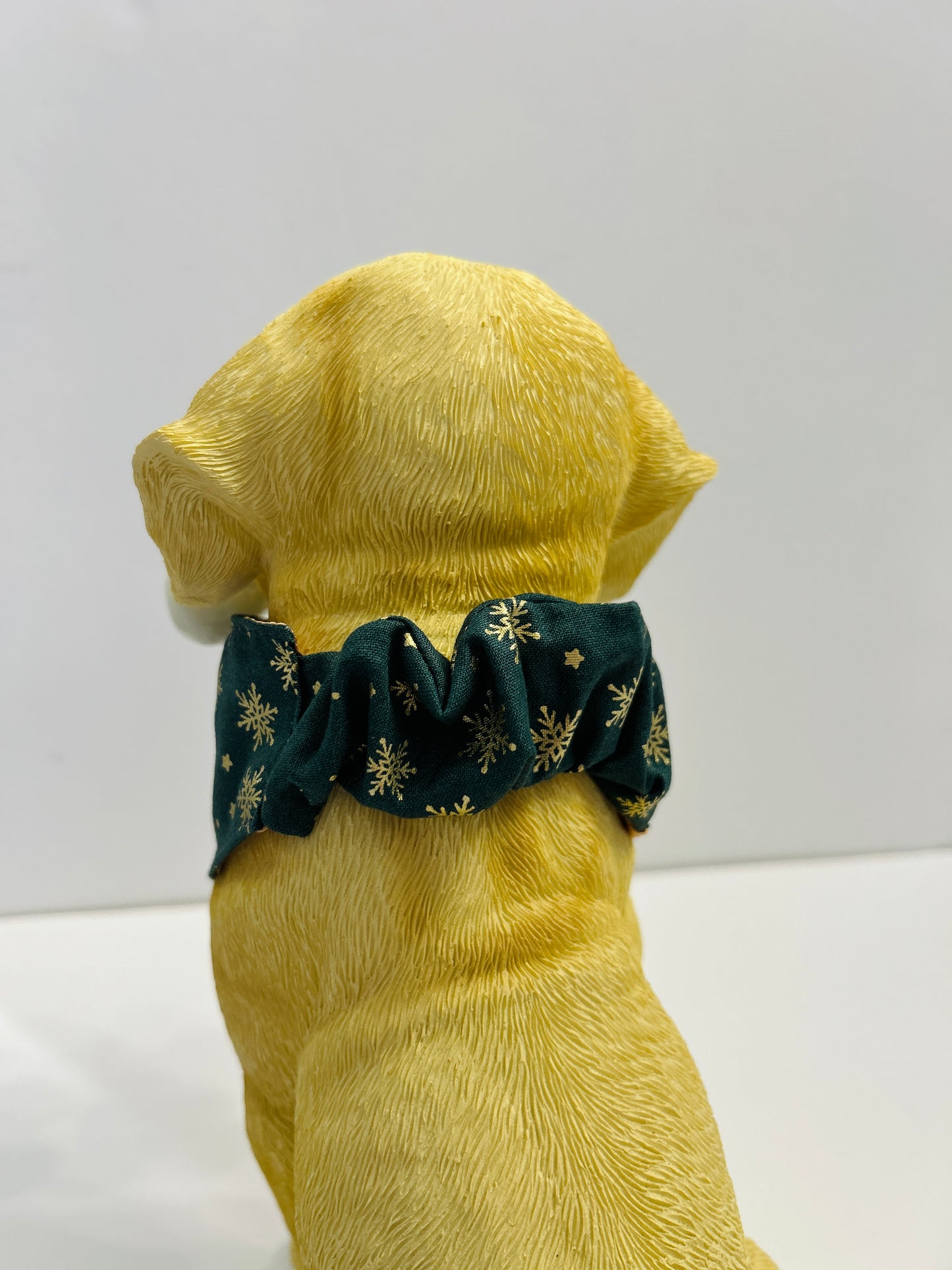 ❄️ Festive Reversible Scrunchie Dog Bandana - Emerald & Gold Snowflake